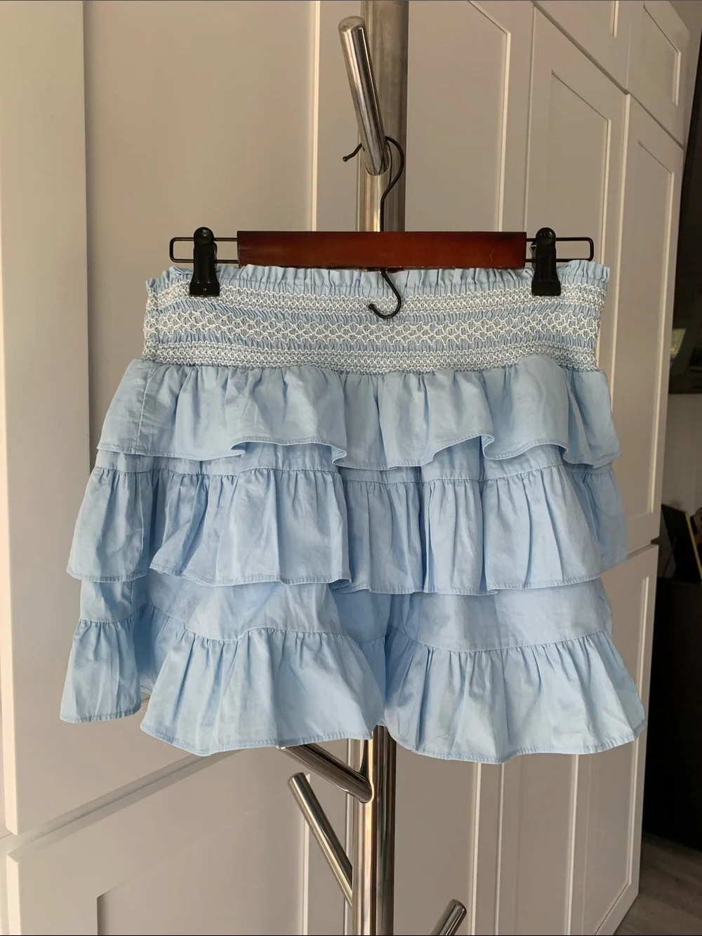 TCEC Light Blue Ruffled Mini Skort, Size L. - Picture 2 of 8
